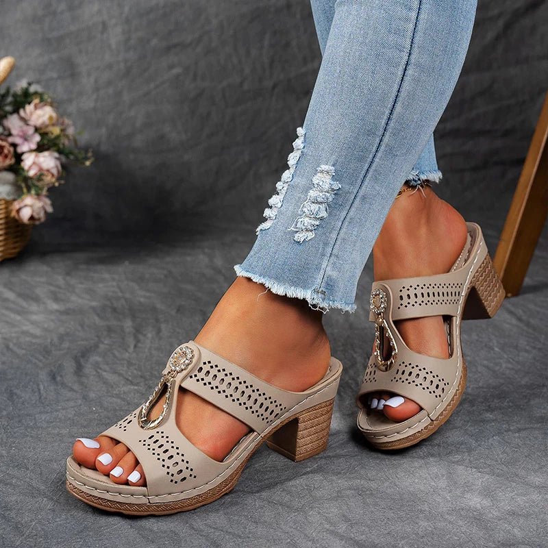 FAITH | CHIC AND COMFORTABLE SANDALS